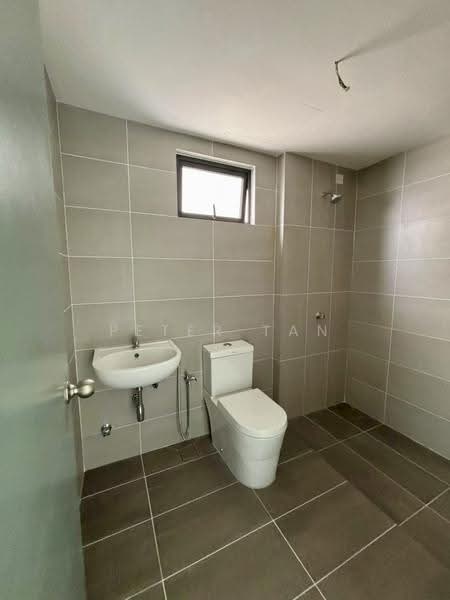 Service Residence for Rent at Parkland Residence - Peter Tan - Bathroom - PropertyGuru.com.my