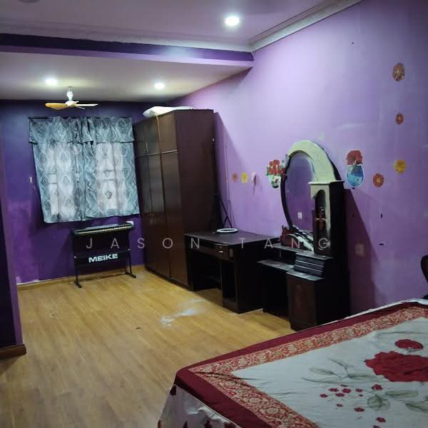 Rumah Berkembar untuk Dijual di Kulai (Johor) - Jason Tang - Bedroom - PropertyGuru.com.my