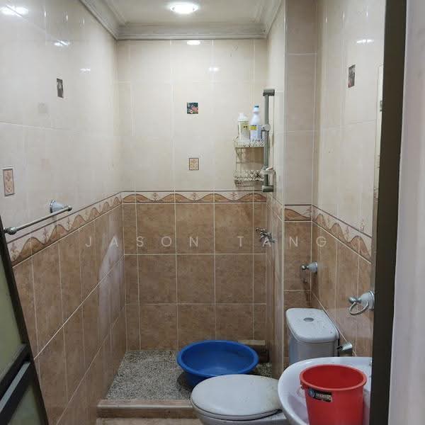 Rumah Berkembar untuk Dijual di Kulai (Johor) - Jason Tang - Bathroom - PropertyGuru.com.my