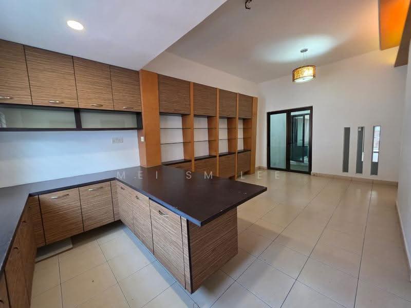Rumah Teres 2.5-Tingkat untuk Dijual di Taman Bukit Prima (Cheras) - Mei SM Lee - The Peak, Taman Bukit Prima Kitchen - PropertyGuru.com.my