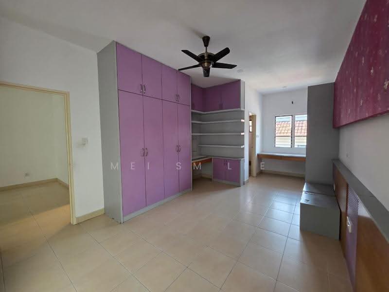Rumah Teres 2.5-Tingkat untuk Dijual di Taman Bukit Prima (Cheras) - Mei SM Lee - The Peak, Taman Bukit Prima Bedroom - PropertyGuru.com.my