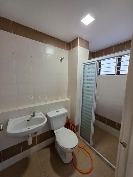 Rumah Teres 2.5-Tingkat untuk Dijual di Taman Bukit Prima (Cheras) - Mei SM Lee - The Peak, Taman Bukit Prima Bathroom - PropertyGuru.com.my