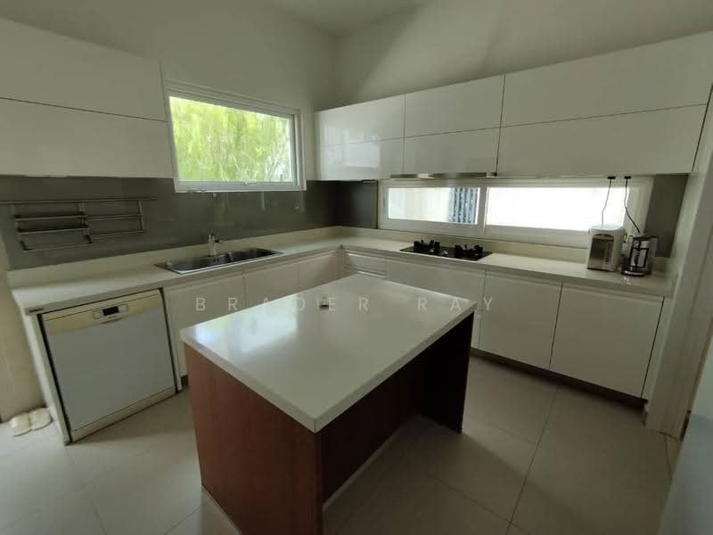 Bungalow House for Sale in Cyberjaya (Selangor) - Brader Ray - Kitchen - PropertyGuru.com.my