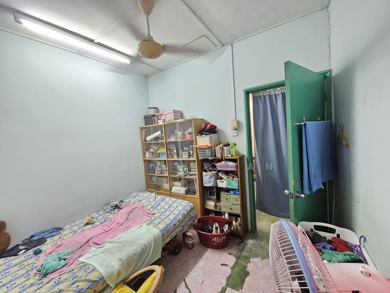 1-storey Terraced House for Sale in Taman Cheras Perdana (Cheras) - Eason Chan - Bedroom - PropertyGuru.com.my