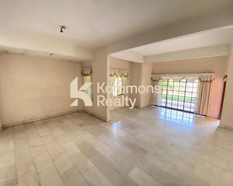 Semi-Detached House for Sale in Damansara Heights (Kuala Lumpur) - Leon Franciscus - Living Room - PropertyGuru.com.my