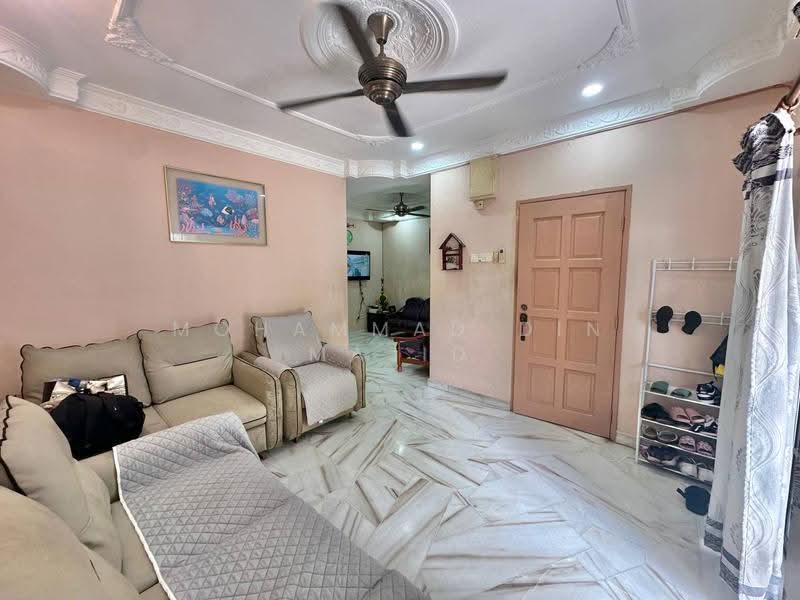 2-storey Terraced House for Sale in Seksyen 10 (Shah Alam) - Mohammad Din Majid - Living Room - PropertyGuru.com.my