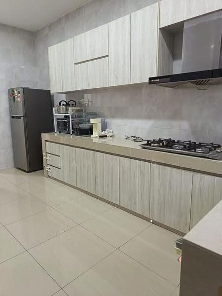 2-storey Terraced House for Rent in Taman Sri Putra Mas (Sungai Buloh) - Jay Yong - Kitchen - PropertyGuru.com.my