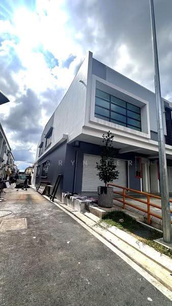 Shop for Rent in Taman Desa Cemerlang (Ulu Tiram) - Caryn Ter - Exterior - PropertyGuru.com.my
