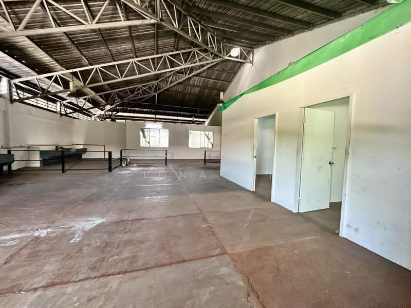 Warehouse for Rent in Sepanggar Kkip (Kota Kinabalu) - Fiona Lai - Interior - PropertyGuru.com.my