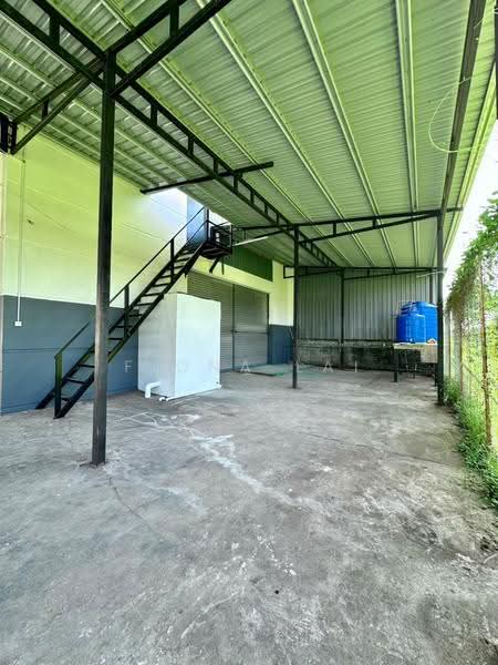 Warehouse for Rent in Sepanggar Kkip (Kota Kinabalu) - Fiona Lai - Exterior - PropertyGuru.com.my