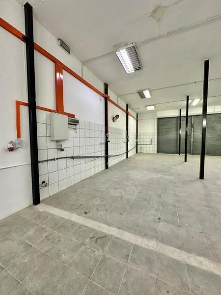 Warehouse for Rent in Sepanggar Kkip (Kota Kinabalu) - Fiona Lai - Interior - PropertyGuru.com.my