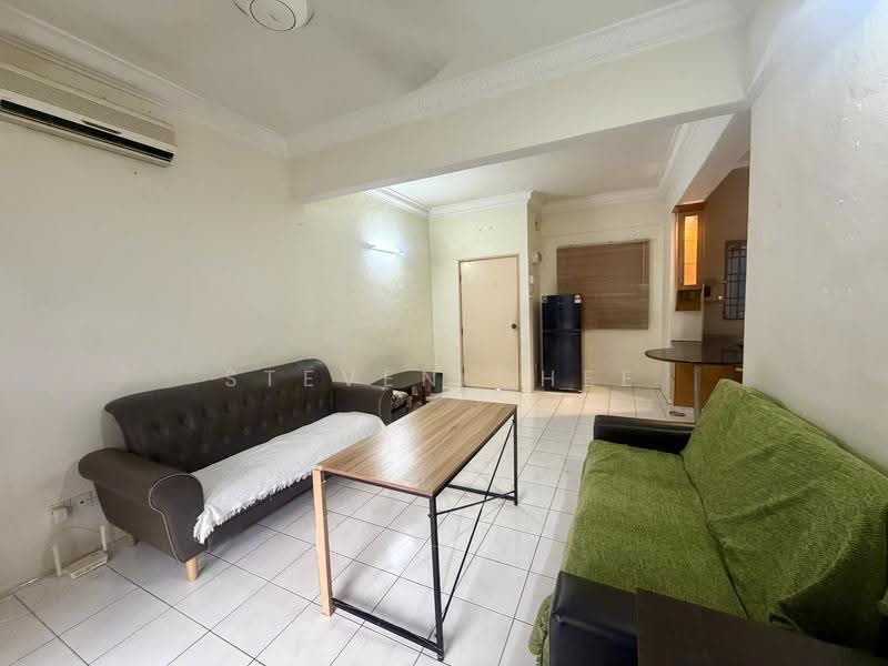 Pangsapuri untuk Dijual di Gambier Heights - Steven Chee - Living Room - PropertyGuru.com.my