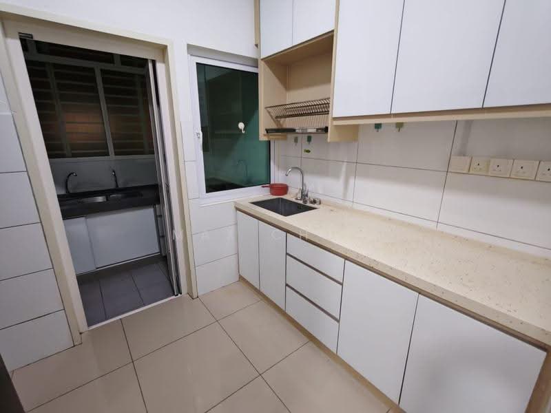 Kondominium untuk Disewa di The Holmes 1 - Max Chua - Kitchen - PropertyGuru.com.my