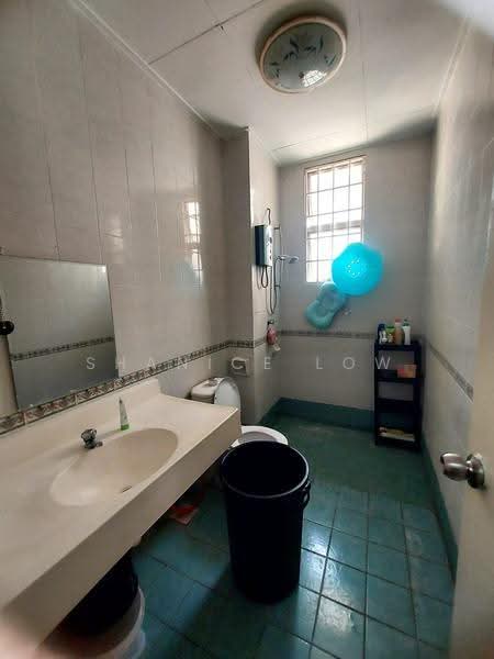 Rumah Teres 2-Tingkat untuk Dijual di Bandar Puteri Puchong (Puchong) - Shanice Low - Bathroom - PropertyGuru.com.my