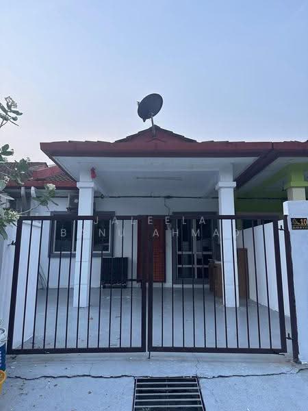 Flat for Rent at Taman Saujana Puchong - Jaleela Banu Ahmad - Exterior - PropertyGuru.com.my