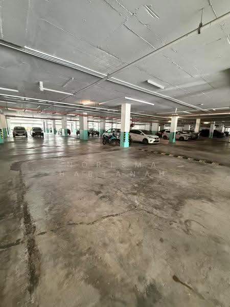 Condominium for Sale at Residensi Zamrud - Norisma Hartanah - Roof Car Park - PropertyGuru.com.my