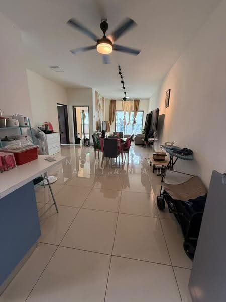 Condominium for Sale at Residensi Zamrud - Norisma Hartanah - Living Room - PropertyGuru.com.my