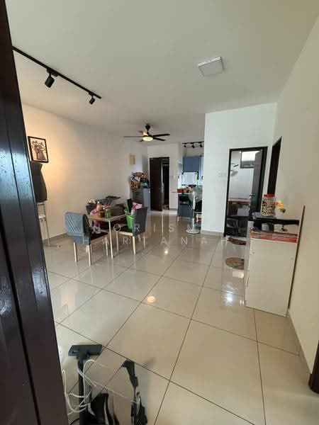 Condominium for Sale at Residensi Zamrud - Norisma Hartanah - Living Room - PropertyGuru.com.my