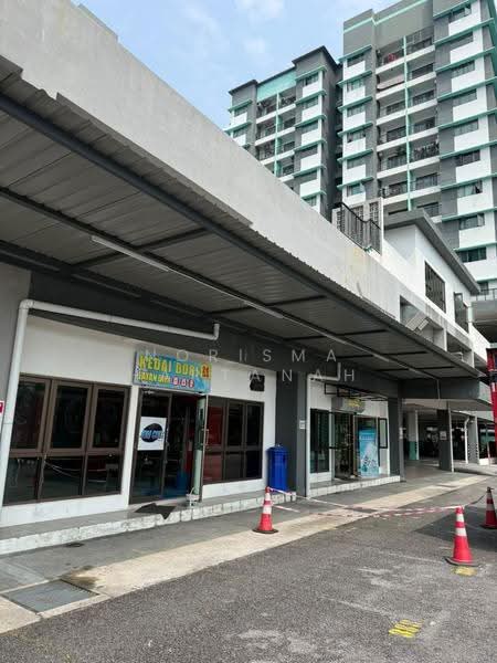 Condominium for Sale at Residensi Zamrud - Norisma Hartanah - Laundry and mini market - PropertyGuru.com.my