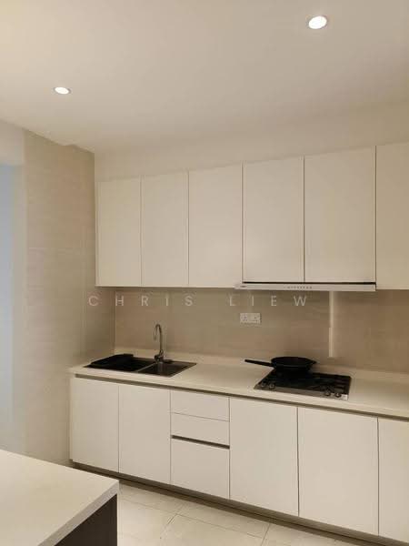 Kediaman Servis untuk Disewa di The Astaka @ 1 Bukit Senyum - Chris Liew - Kitchen - PropertyGuru.com.my