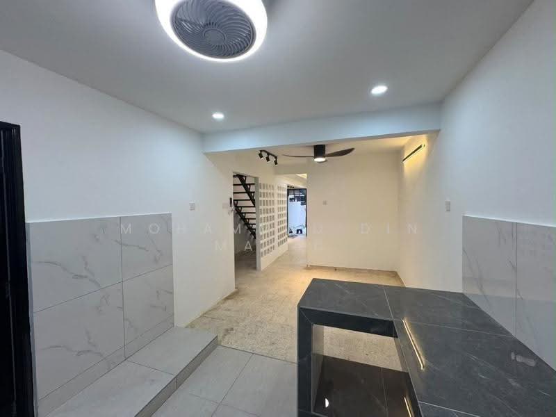 Rumah Teres 2-Tingkat untuk Dijual di Taman Sri Muda (Shah Alam) - Mohammad Din Majid - Interior - PropertyGuru.com.my
