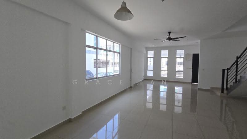 3-storey Terraced House for Sale in Bangi (Selangor) - Grace Tan - PropertyGuru.com.my