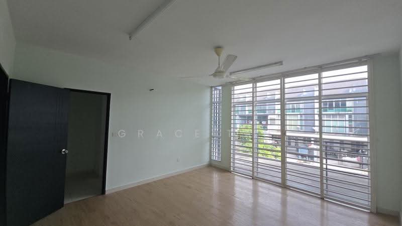 3-storey Terraced House for Sale in Bangi (Selangor) - Grace Tan - PropertyGuru.com.my