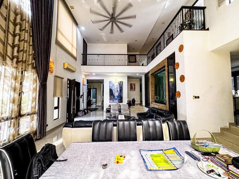 Bungalow House untuk Dijual di Bukit Rahman Putra (Sungai Buloh) - Mohammad Din Majid - Living Room - PropertyGuru.com.my