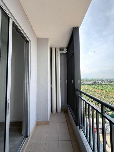 Kondominium untuk Disewa di Lakefront Residence - Mohd Fitri MF - Balcony - PropertyGuru.com.my