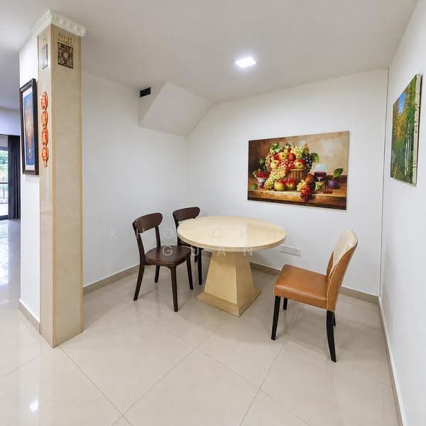 2-storey Terraced House for Sale in TAMAN PUCHONG UTAMA (Puchong) - Kho Chng Guan - Dining Room - PropertyGuru.com.my