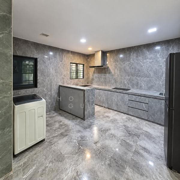 2-storey Terraced House for Sale in TAMAN PUCHONG UTAMA (Puchong) - Kho Chng Guan - Kitchen - PropertyGuru.com.my