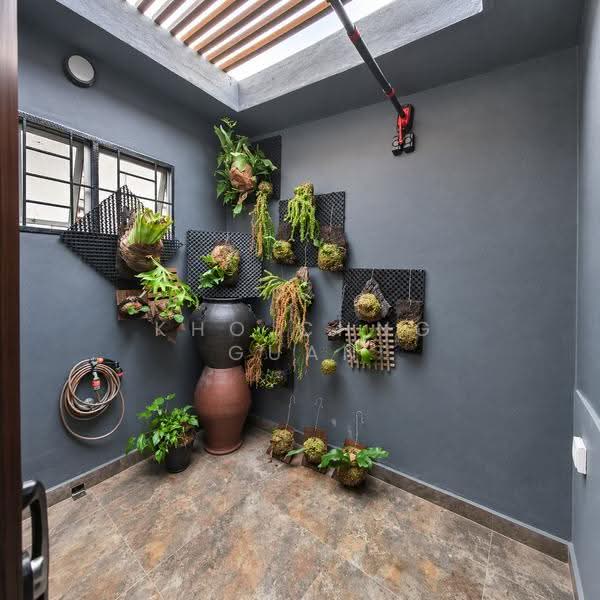 2-storey Terraced House for Sale in TAMAN PUCHONG UTAMA (Puchong) - Kho Chng Guan - Garden - PropertyGuru.com.my