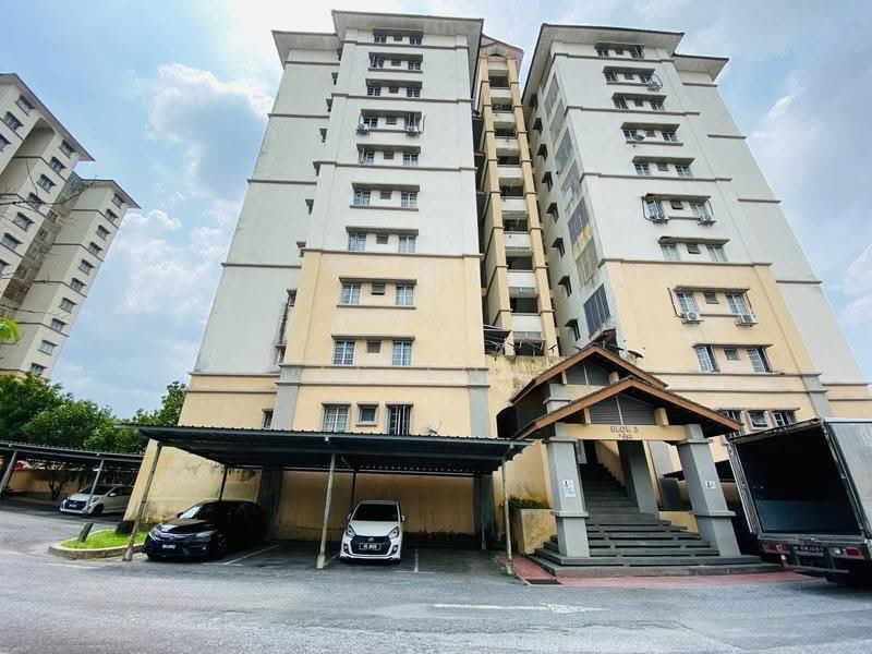 Condominium for Sale at Kondominium Kristal - TS Low - Exterior - PropertyGuru.com.my
