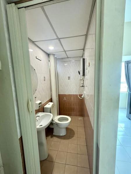 Apartment for Rent at The Pulse Condominium - Gan Chun Kai - Bathroom - PropertyGuru.com.my