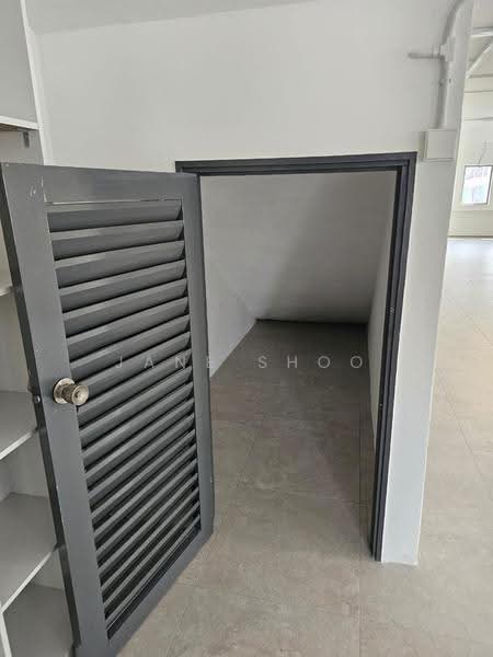Shop / Office for Rent in Taman Overseas Union (Taman Oug) (Jalan Klang Lama (Old Klang Road)) - Jane Shoo - Interior - PropertyGuru.com.my