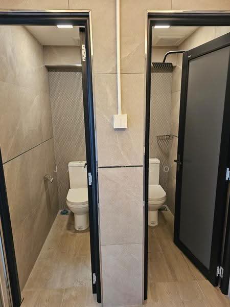 Shop / Office for Rent in Taman Overseas Union (Taman Oug) (Jalan Klang Lama (Old Klang Road)) - Jane Shoo - Bathroom - PropertyGuru.com.my
