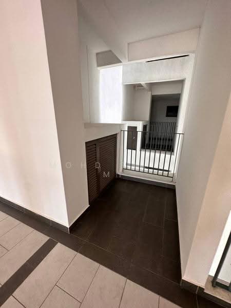 Kondominium untuk Disewa di Lake Point Residence - Mohd Fitri MF - Corridor - PropertyGuru.com.my