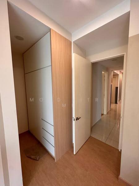 Kondominium untuk Disewa di Lake Point Residence - Mohd Fitri MF - Corridor - PropertyGuru.com.my