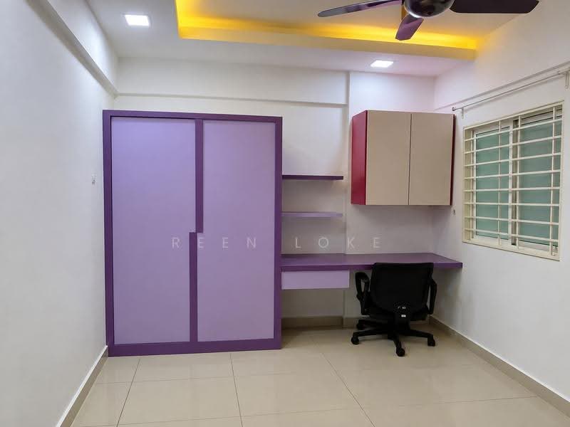 Kondominium untuk Dijual di First Residence (Residensi Unggul) - Reen Loke - Study - PropertyGuru.com.my