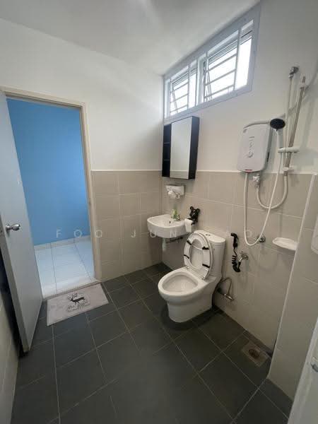 Rumah Teres 2-Tingkat untuk Dijual di Taman Bestari Perdana (Pasir Gudang) - Foo Jun Tao - Bathroom - PropertyGuru.com.my