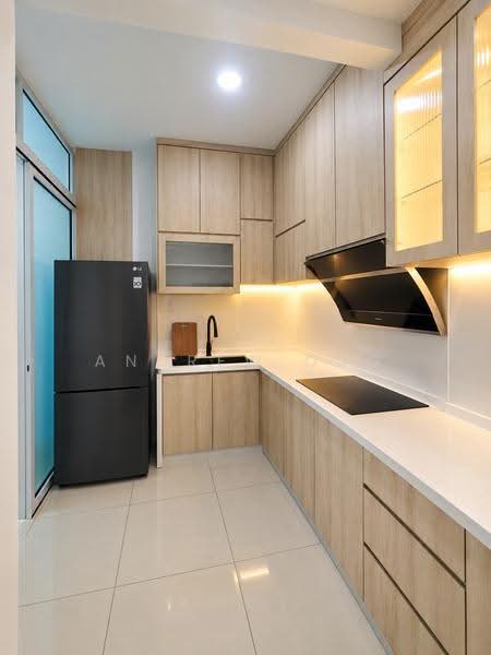 Condominium for Rent at Queens Residences Q1 @ Queens Waterfront - Andrew Ong - Kitchen - PropertyGuru.com.my