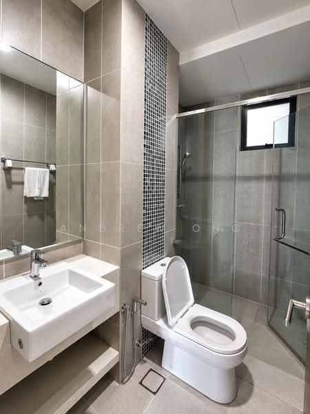 Condominium for Rent at Queens Residences Q1 @ Queens Waterfront - Andrew Ong - Bathroom - PropertyGuru.com.my
