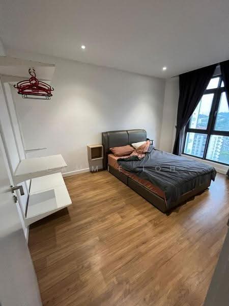 Kondominium untuk Disewa di Vivo Residential Suites - Cammie Loh - Bedroom - PropertyGuru.com.my