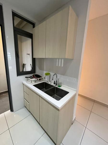 Kondominium untuk Disewa di Vivo Residential Suites - Cammie Loh - Kitchen - PropertyGuru.com.my