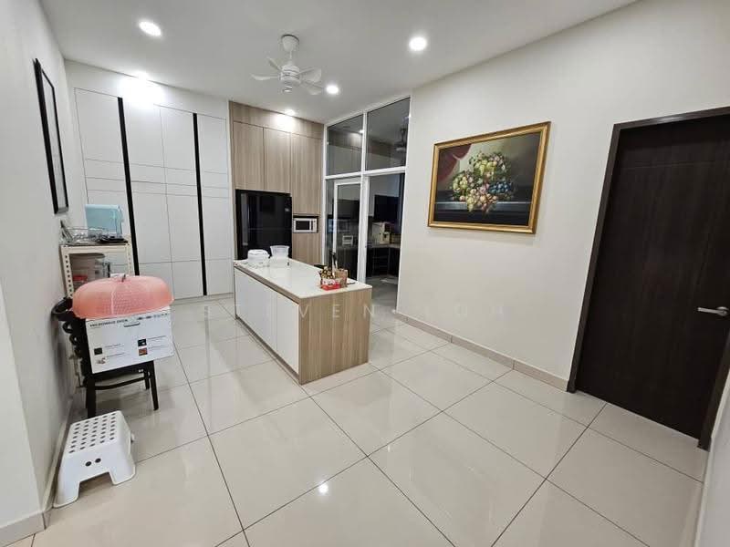 Semi-Detached House for Sale in Taman Tasik Indah (Kluang) - Steven Loh - Kitchen - PropertyGuru.com.my
