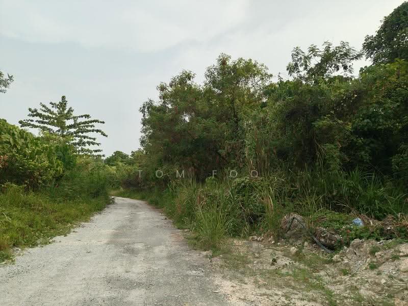 Agricultural Land for Rent in Rawang (Selangor) - Tom Foo - Exterior - PropertyGuru.com.my