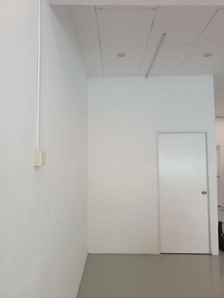 Shop / Office untuk Dijual di Taman Ungku Tun Aminah (Skudai) - Steven Loh - Interior - PropertyGuru.com.my