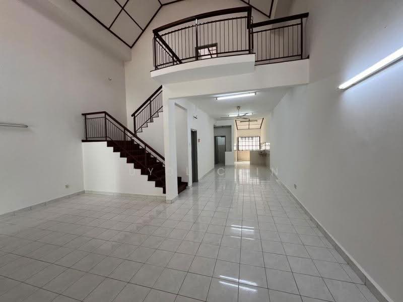 Rumah Teres 1.5-Tingkat untuk Disewa di Taman Pelangi Indah (Ulu Tiram) - Puyol Chin - Interior - PropertyGuru.com.my