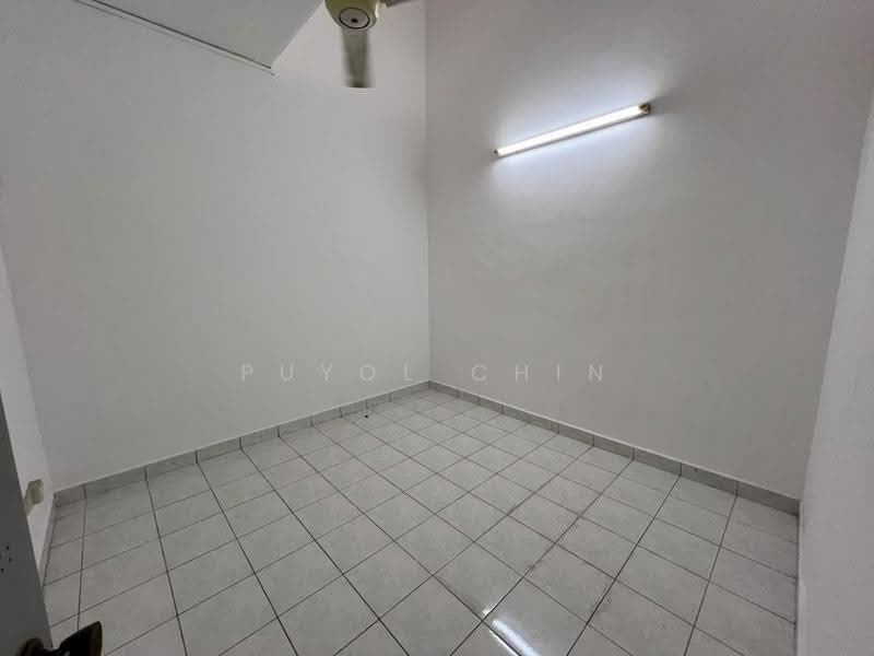 Rumah Teres 1.5-Tingkat untuk Disewa di Taman Pelangi Indah (Ulu Tiram) - Puyol Chin - Interior - PropertyGuru.com.my