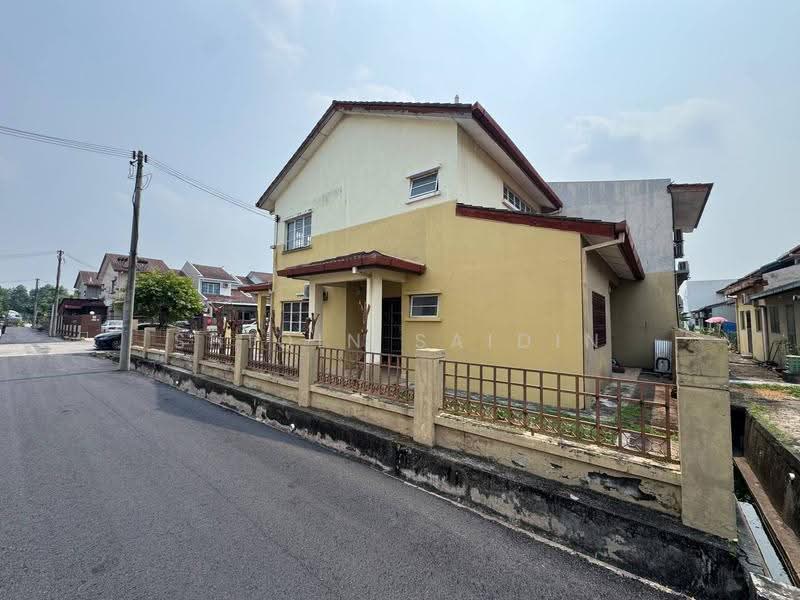 Rumah Teres 1.5-Tingkat untuk Dijual di Bandar Bukit Raja (Klang) - Shiqin Saidin - Exterior - PropertyGuru.com.my